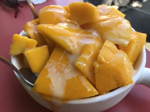 高雄旅行記6日間の5~6日目の芒果好忙のマンゴーアイス1
