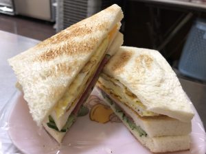 高雄旅行記6日間の5~6日目【2019年5月】の大ㄎㄡ胖碳烤三明治のサンドイッチ