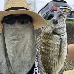 奄美で釣りをする人