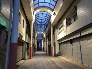 名瀬の商店街
